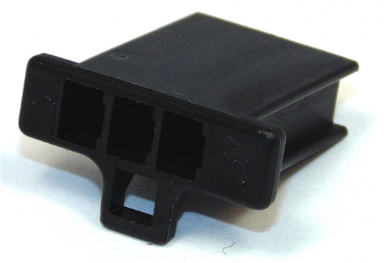 【まみ】 Sumitomo 3 way MTW Series 2.8mm(110) Female Inc. Terminals