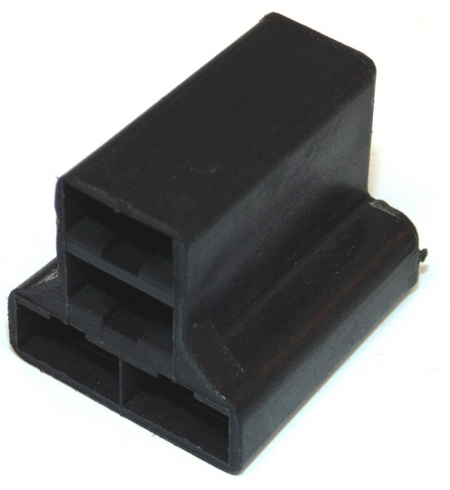 4 Way Delphi Female Hsg Black 