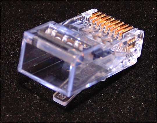 8P8C Sentinel RJ45 Cat5e Male Unshielded - automotiveconnectors.com